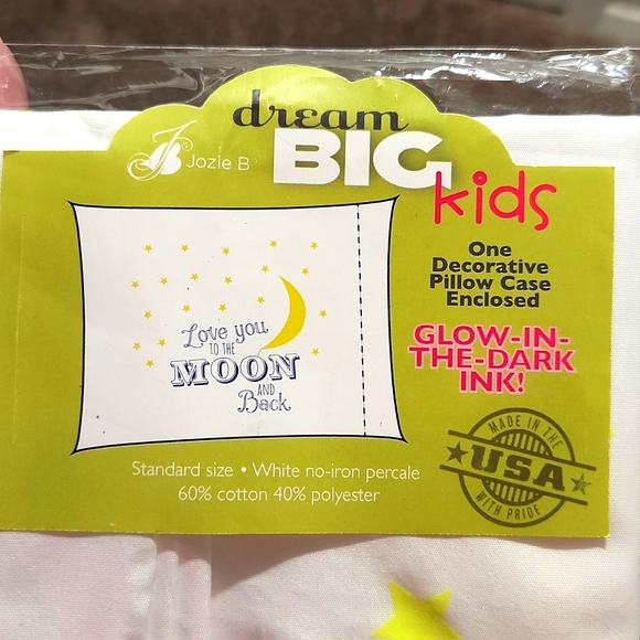 New 'Love You To the Moon and Back' Glow in the Dark Standard Pillowcase - Picture 3 of 6